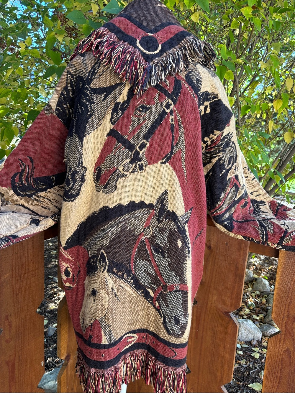 Vintage Fringed Horse-Print sweater/Jacket in Red, Black & Cream